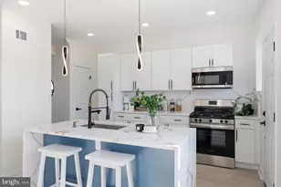 2503 Loyola Southway, Baltimore, MD 21215 - Photo 14