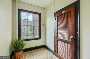 501 W University Pkwy, Baltimore, MD 21210 - Photo 44