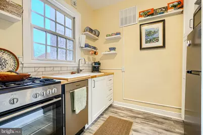 501 W University Parkway #J2, Baltimore, MD 21210 - Photo 4