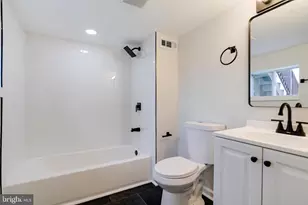 3916 2nd St, Baltimore, MD 21225 - Photo 18