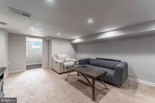 804 McCabe Ave, Baltimore, MD 21212 - Photo 22