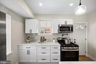 3718 Cranston Ave, Baltimore, MD 21229 - Photo 10