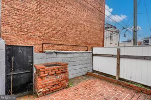 2123 E Fairmount Ave, Baltimore, MD 21231 - Photo 12