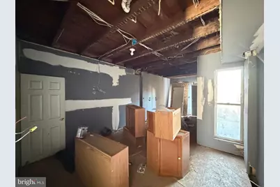 1327 N Fulton Avenue, Baltimore, MD 21217 - Photo 8