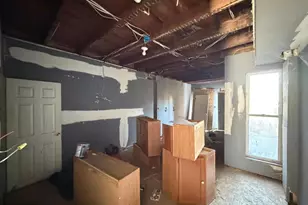 1327 N Fulton Ave, Baltimore, MD 21217 - Photo 8