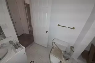 10 E Lee St, Baltimore, MD 21202 - Photo 34