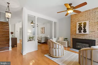 877 W Lombard Street, Baltimore, MD 21201 - Photo 2