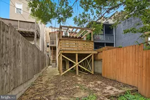 877 W Lombard St, Baltimore, MD 21201 - Photo 30