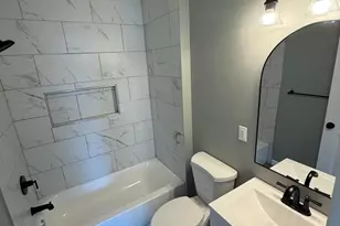 215 N Curley St, Baltimore, MD 21224 - Photo 16