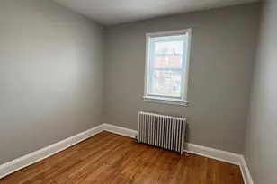 3906 Colborne Rd, Baltimore, MD 21229 - Photo 14