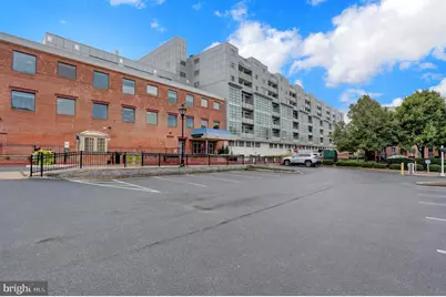 2702 Lighthouse Point East #532, Baltimore, MD 21224 - Photo 38