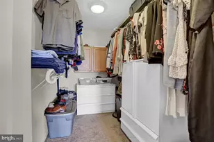 2702 Lighthouse Point E, Baltimore, MD 21224 - Photo 18