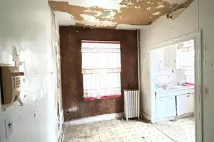 3302 Fairview Ave, Baltimore, MD 21216 - Photo 10