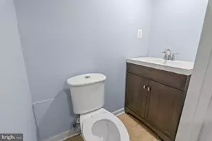 3415 Menlo Dr, Baltimore, MD 21215 - Photo 16