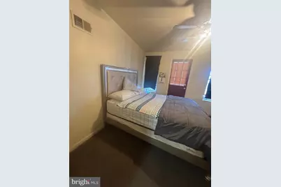 2404 E Madison Street, Baltimore, MD 21205 - Photo 10