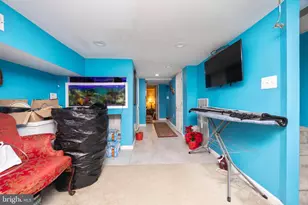 30 N Ellamont St, Baltimore, MD 21229 - Photo 20