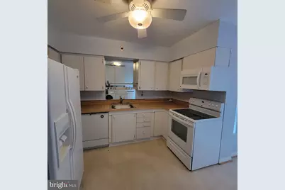 6711 Park Heights Avenue #409, Baltimore, MD 21215 - Photo 2