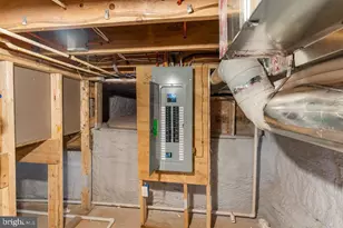 105 S Fulton Ave, Baltimore, MD 21223 - Photo 32