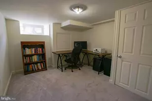 2518 E Fairmount Ave, Baltimore, MD 21224 - Photo 10