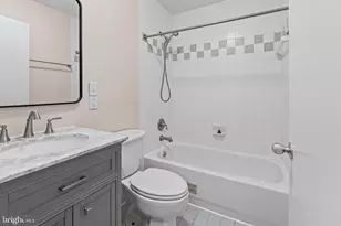 2217 Linden Ave, Baltimore, MD 21217 - Photo 12