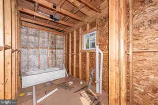 1142 Montpelier St, Baltimore, MD 21218 - Photo 12