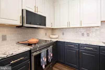 2772 Lighthouse Point E #216, Baltimore, MD 21224 - Photo 22