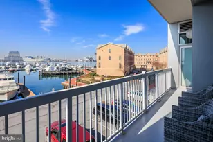 2772 Lighthouse Point E, Baltimore, MD 21224 - Photo 40