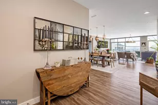 2772 Lighthouse Point E, Baltimore, MD 21224 - Photo 4