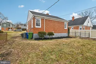 4902 Gilray Dr, Baltimore, MD 21214 - Photo 48