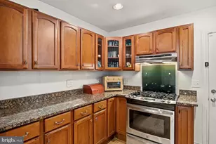 121 W Hamburg St, Baltimore, MD 21230 - Photo 10
