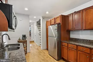 121 W Hamburg St, Baltimore, MD 21230 - Photo 12