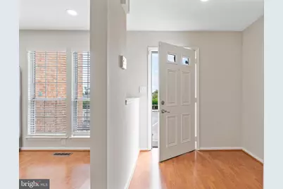 1004 Dartmouth Glen Way, Baltimore, MD 21212 - Photo 4