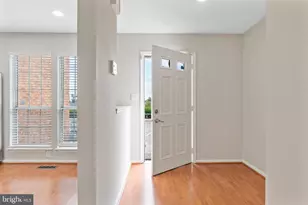 1004 Dartmouth Glen Way, Baltimore, MD 21212 - Photo 4