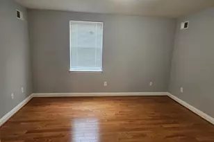 1740 Fleet St, Baltimore, MD 21231 - Photo 12