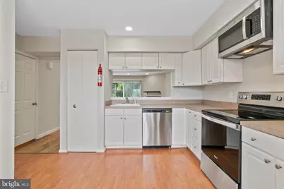 1004 Dartmouth Glen Way, Baltimore, MD 21212 - Photo 8