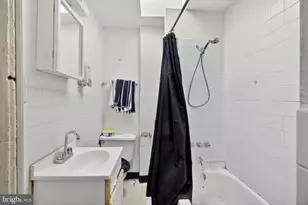 2221 W Fayette St, Baltimore, MD 21223 - Photo 12