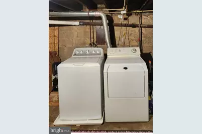 658 Dumbarton Avenue, Baltimore, MD 21218 - Photo 22