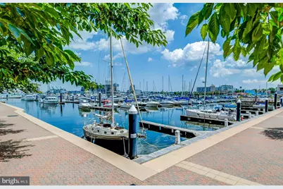 100 Harborview Drive #2108, Baltimore, MD 21230 - Photo 40