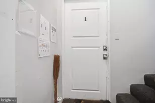 1421 W Fayette St, Baltimore, MD 21223 - Photo 30