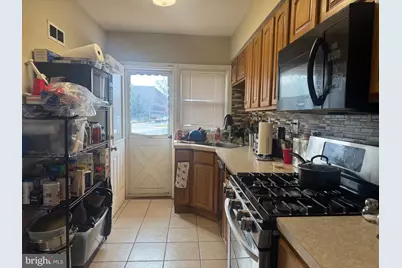 1653 Stonewood Road, Baltimore, MD 21239 - Photo 8