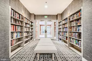 250 President St, Baltimore, MD 21202 - Photo 30