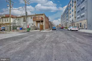 1754 Clarkson St, Baltimore, MD 21230 - Photo 32