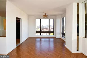 10 E Lee St, Baltimore, MD 21202 - Photo 52