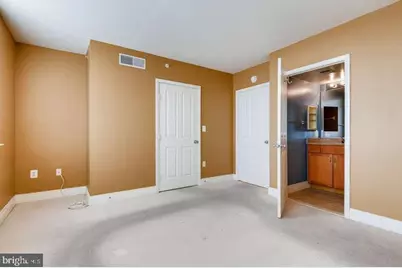 414 Water Street #1903, Baltimore, MD 21202 - Photo 12