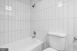 7121 Park Heights Ave, Baltimore, MD 21215 - Photo 12