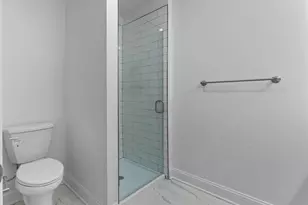 109 S Fulton Ave, Baltimore, MD 21223 - Photo 16