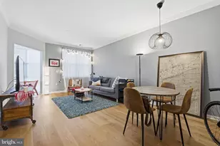 23 Pierside Dr, Baltimore, MD 21230 - Photo 1