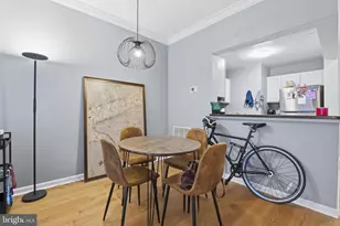 23 Pierside Dr, Baltimore, MD 21230 - Photo 10