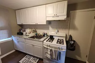 2733 Bookert Dr, Baltimore, MD 21225 - Photo 8