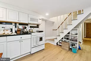 2804 Guilford Ave, Baltimore, MD 21218 - Photo 18